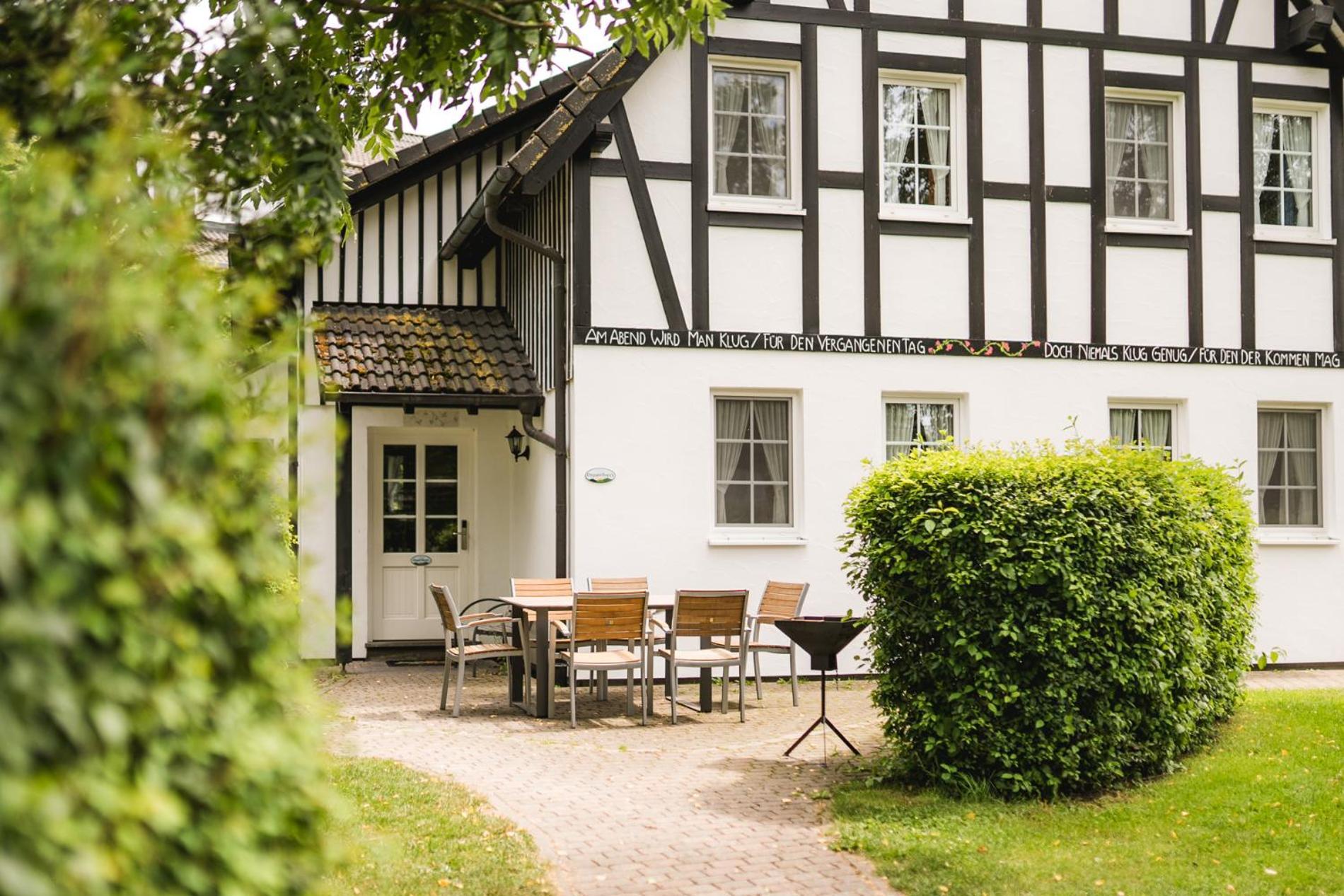 Hof Koehne - Doppelhaus - Wohnung Dreifachhexe Schmallenberg Exteriér fotografie